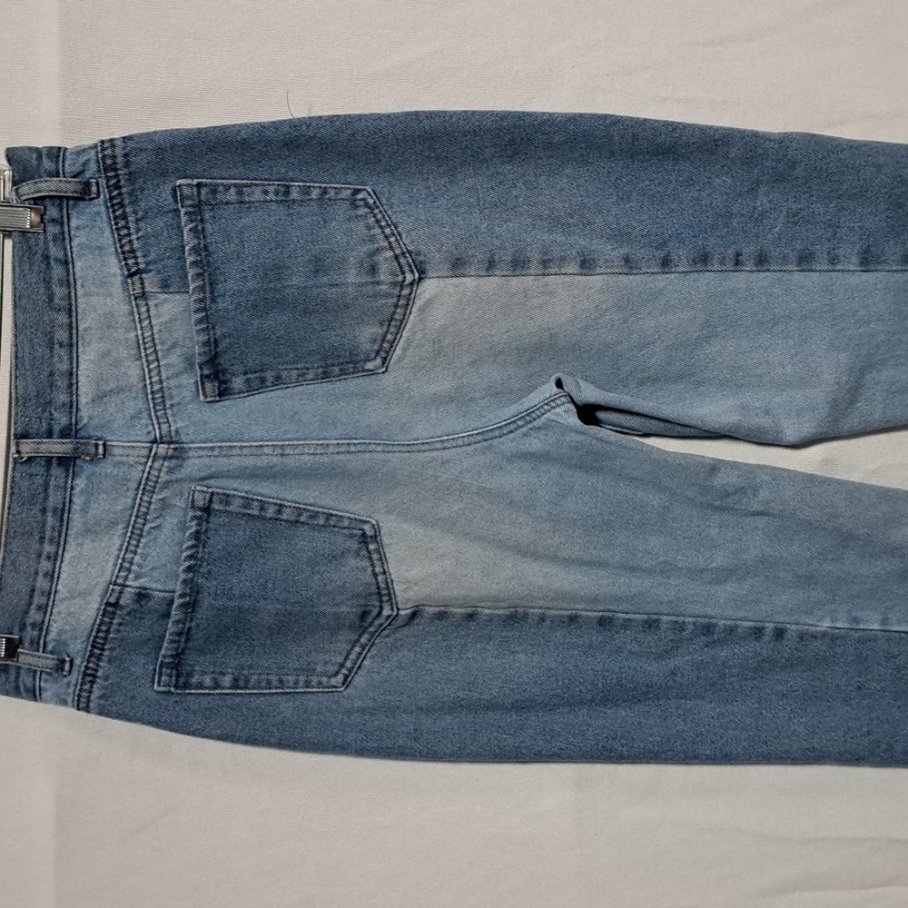 Two Panel Straight Raw Hem - Picture 7 of 8